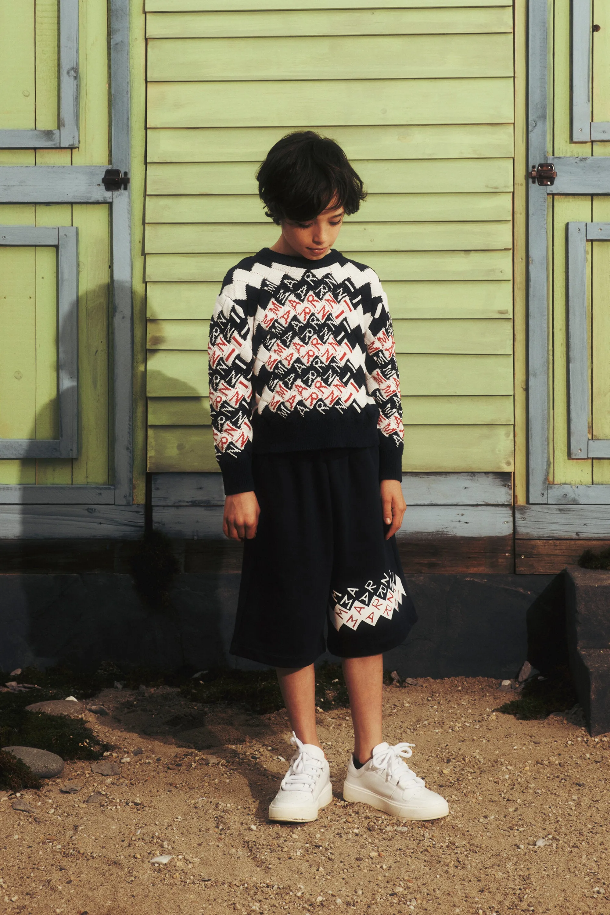 Cable-knit pullover with Promenade pattern