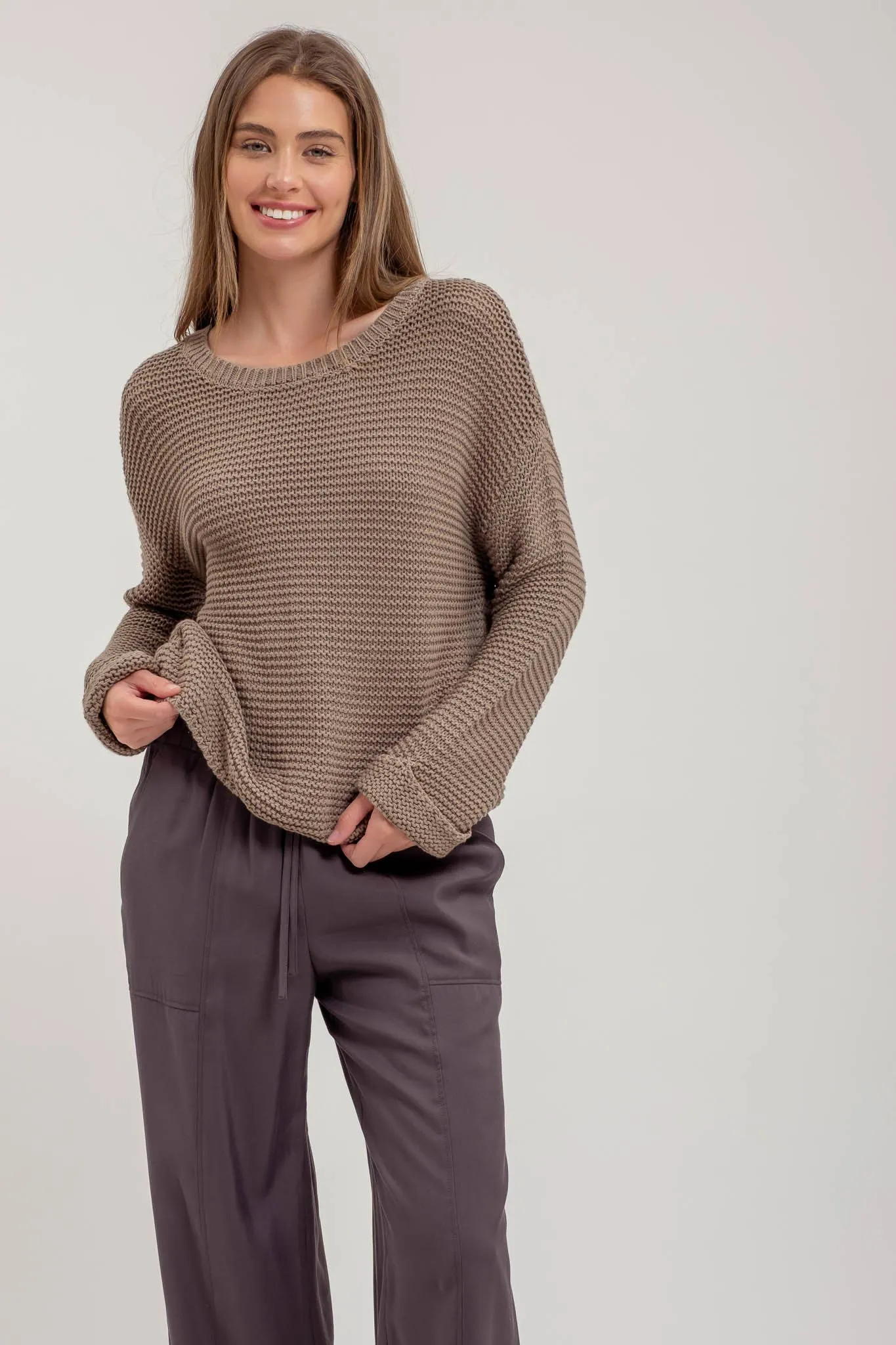 CHUNKY KNIT LONG CUFF SLEEVE PULLOVER SWEATER