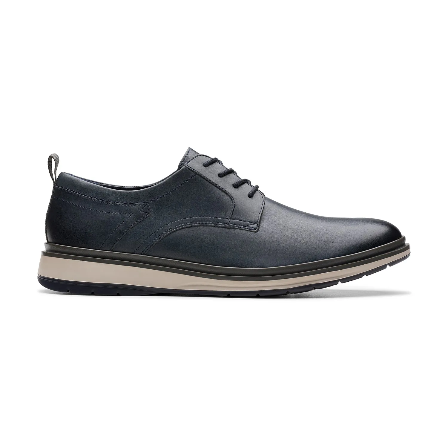 CLARKS CHANTRY LO (STANDARD FIT)