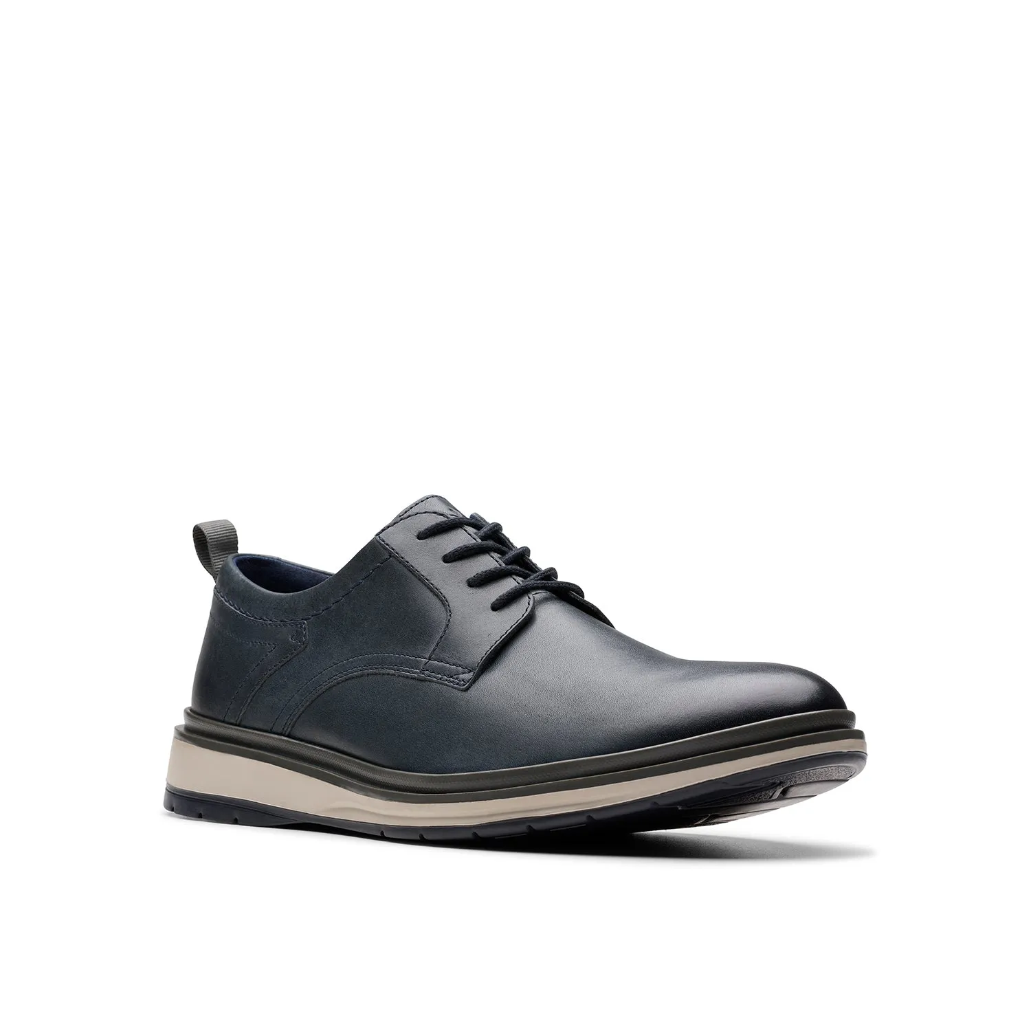 CLARKS CHANTRY LO (STANDARD FIT)