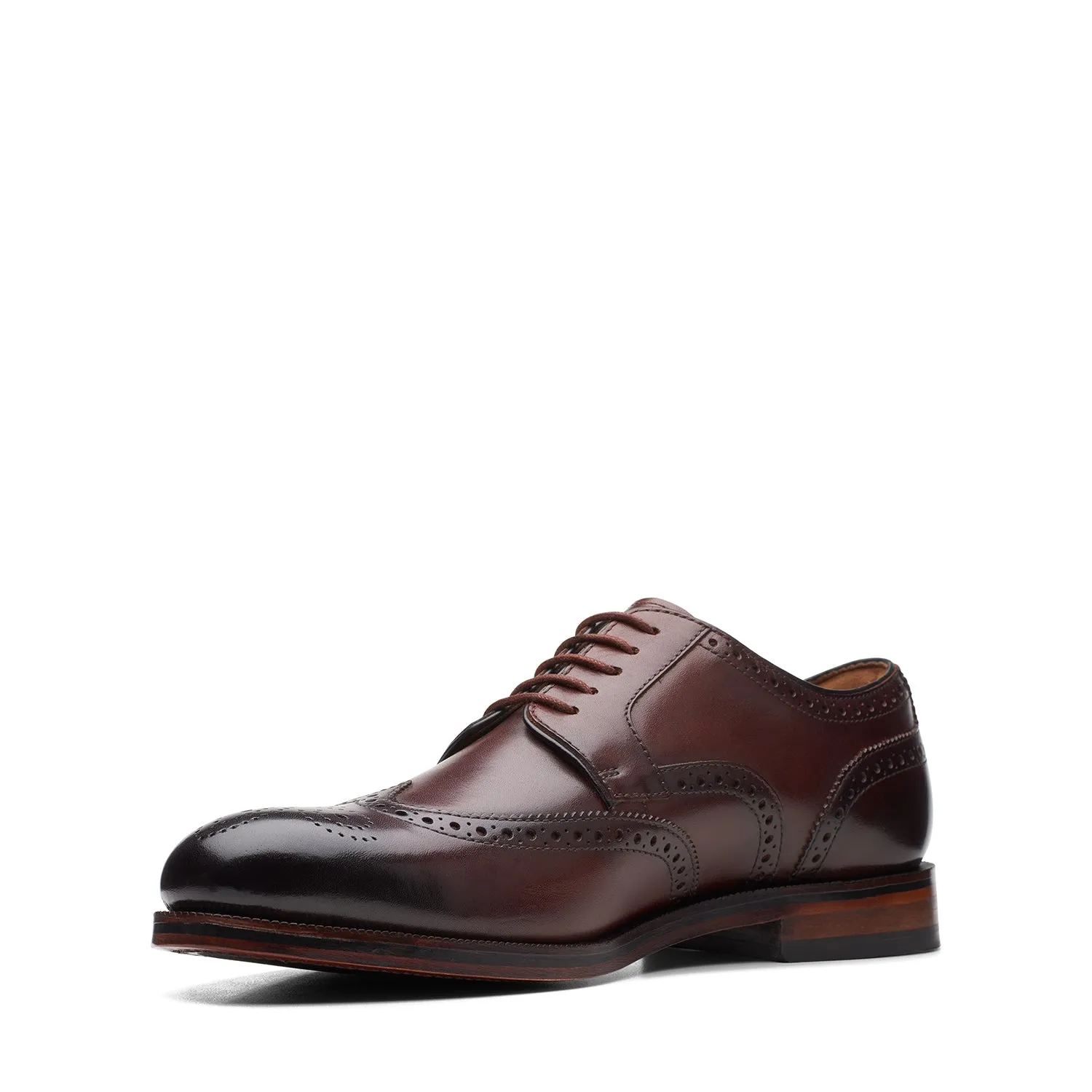 Clarks Craftdean Wing Shoes (Standard Fit)