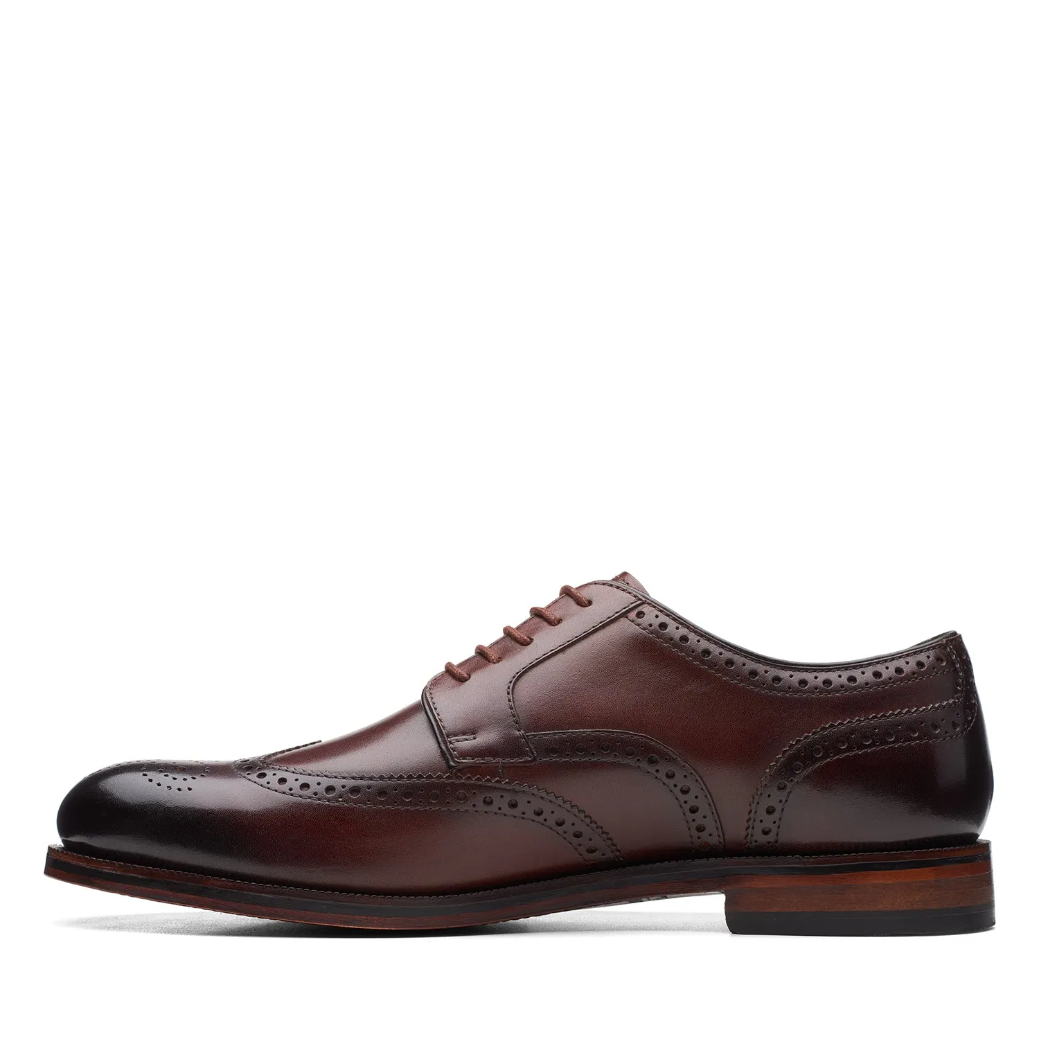 Clarks Craftdean Wing Shoes (Standard Fit)