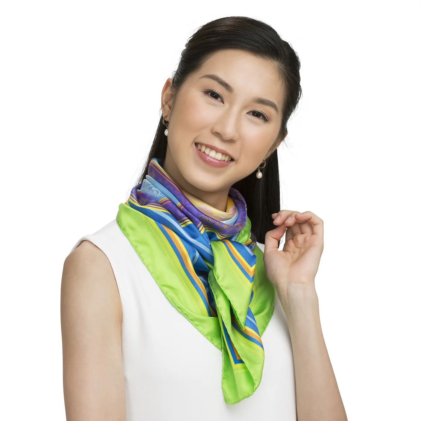 Elegance of the Yi Scarf