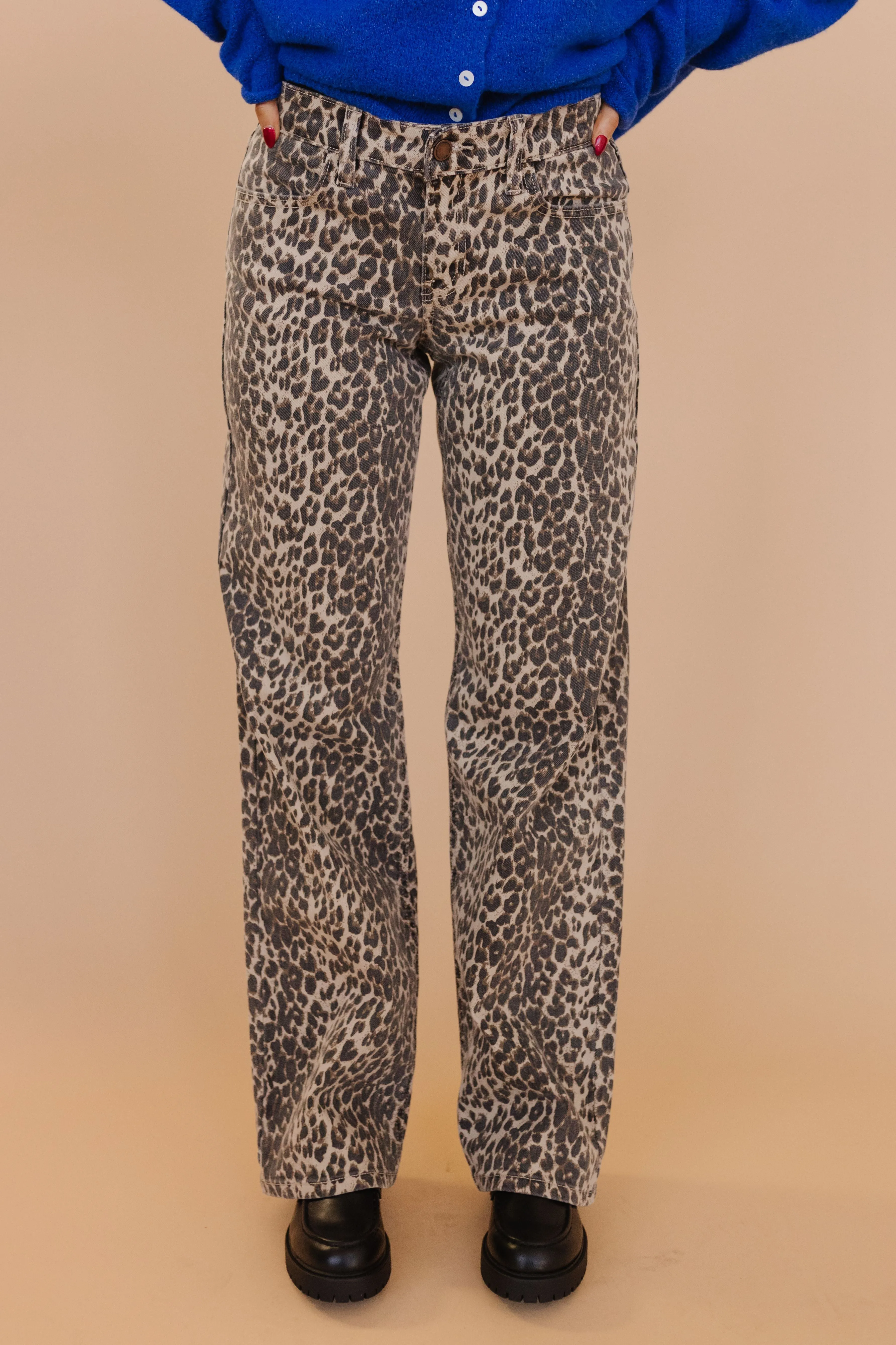 JBD LOW RISE RELAXED STRAIGHT JEAN IN LEOPARD