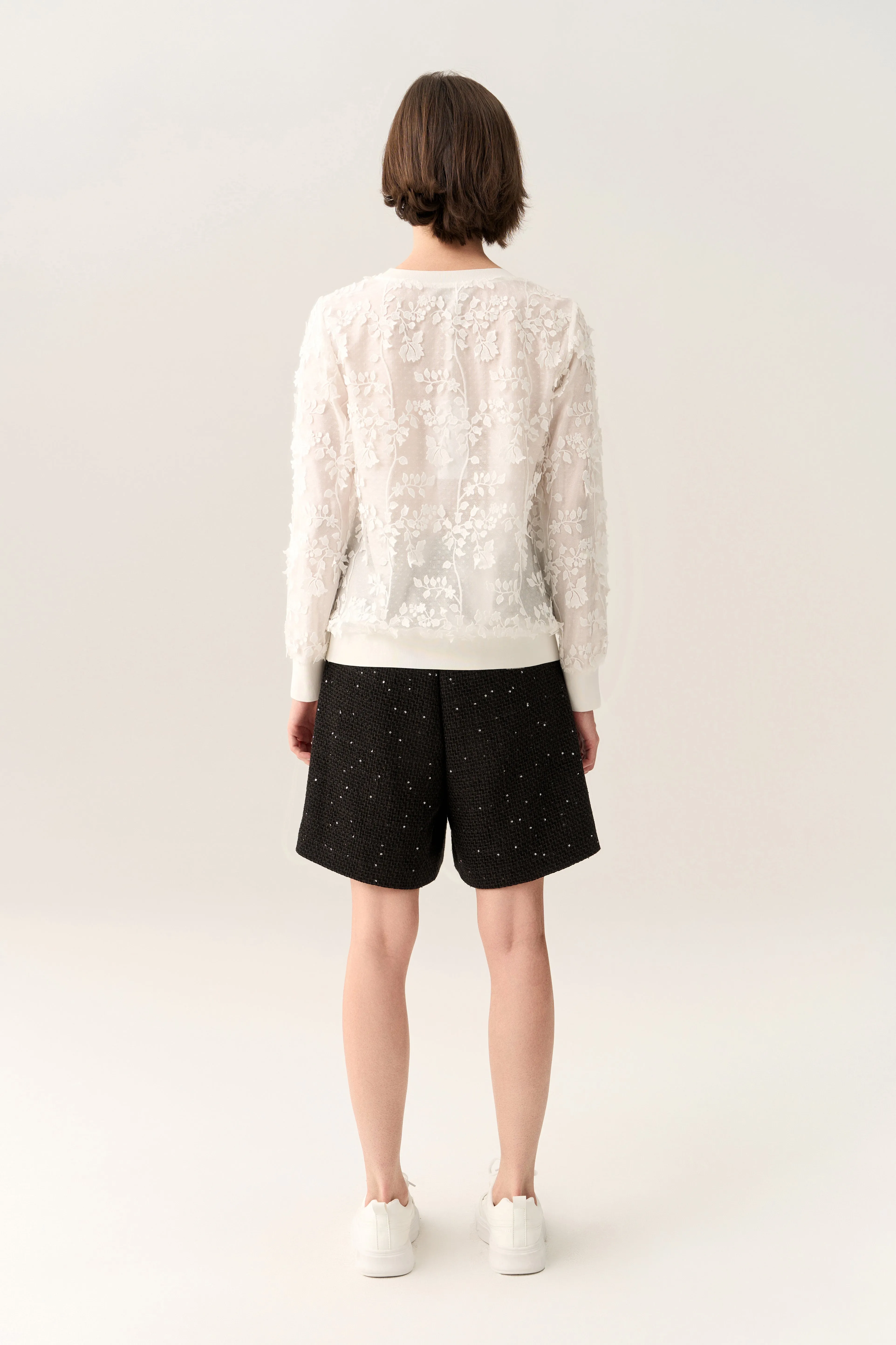 Lace 3D Flower Ribbed-hem Shirt