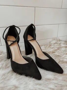 Nairobi Black Heels