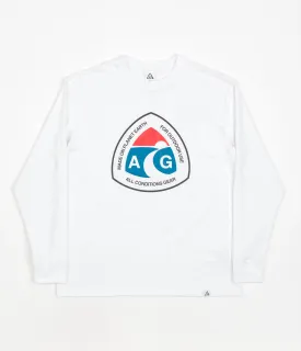 Nike ACG Outdoor Sign Long Sleeve T-Shirt - White