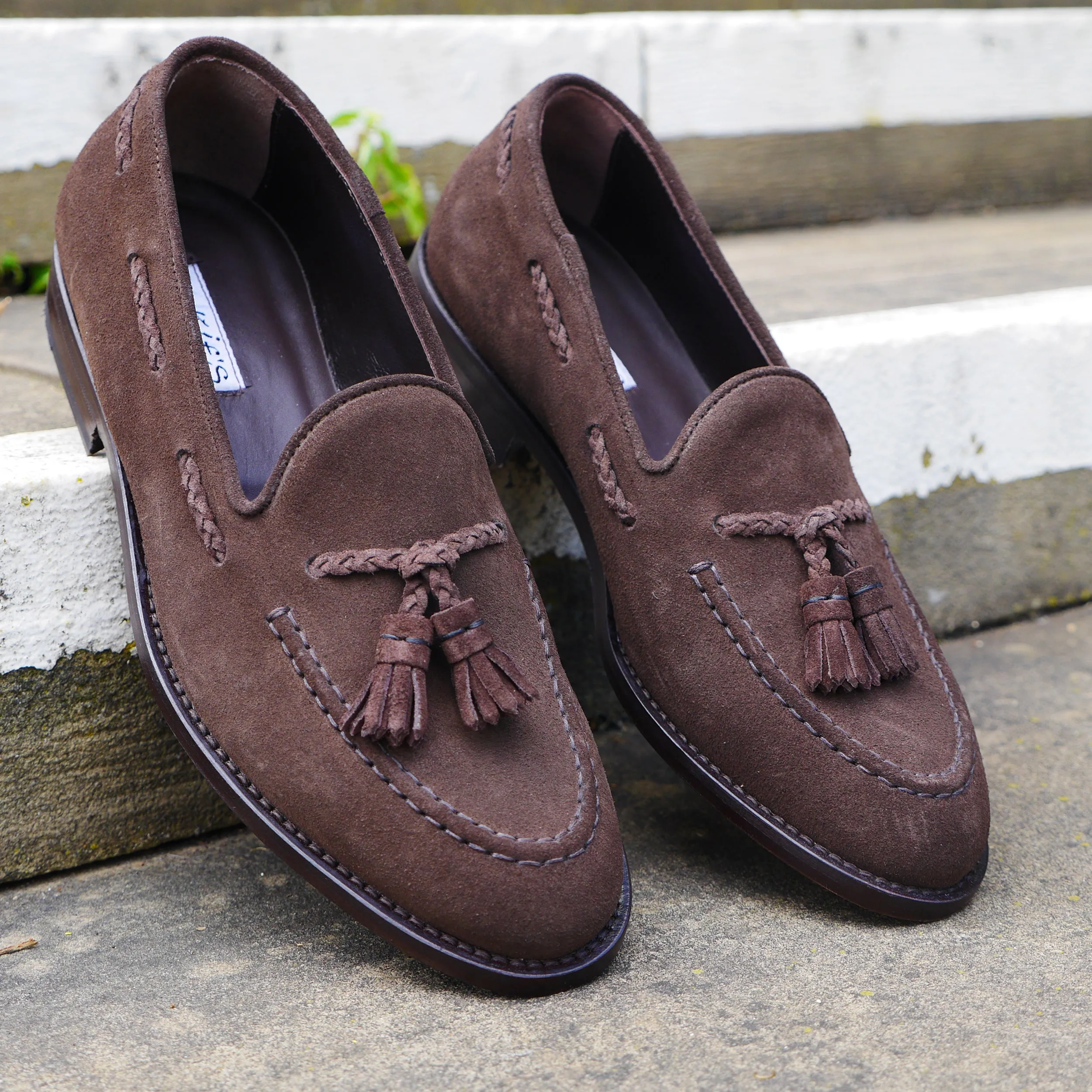 PM0H2 - Classic Brown Suede Loafer